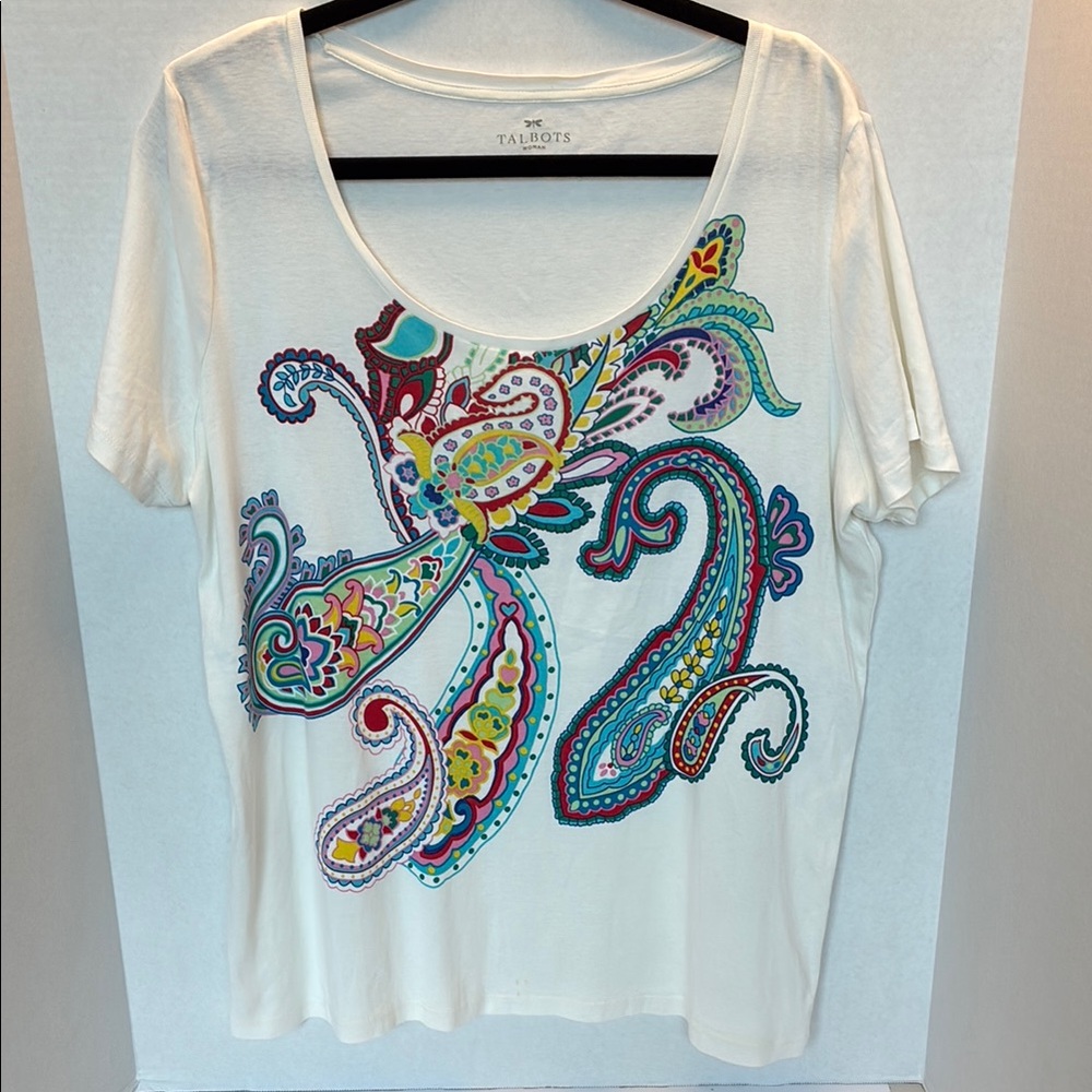 Talbots Paisley design shirt
Short sleeves 
Size 1X women’s